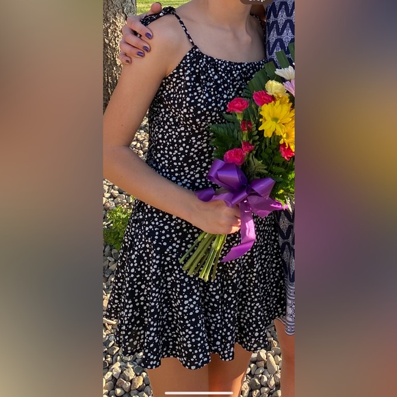 Black and white romper - Picture 1 of 2